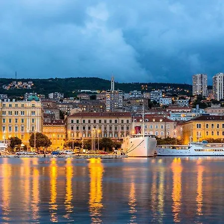 Sea La Vie Риека