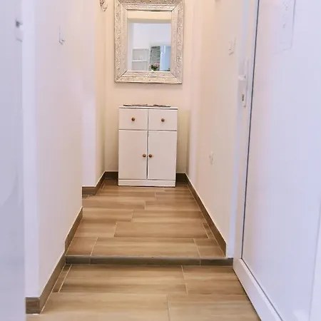 Sea La Vie Apartment